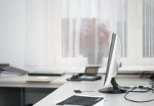 Parental control w routerze: filtrowanie treści w całym domu